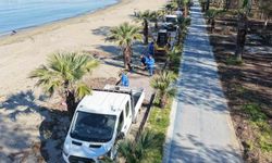 Büyükşehir ekipleri Sevgi Yolu'nu temizledi