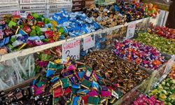 Çikolata ve şekerlemeler tezgahları şenlendirdi