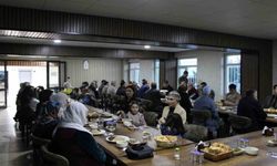 Dicle Kaymakamı Mustafa Atış, şehit yakınları ve gazilerle iftarda buluştu