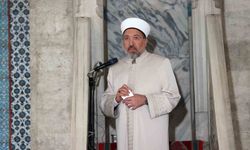 Diyanet İşleri Başkanı Arpaguş, Süleymaniye Camii'nde hutbe okudu