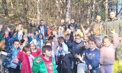 Edremitli öğrenciler Kazdağları Bal Ormanına fidan dikti