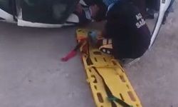 Elazığ'da otomobil takla attı: 2 yaralı