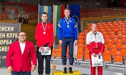 Erzincanlı güreşçiler Bulgaristan'da madalya kazandı