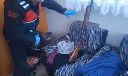 Evdeki cephanelik jandarma operasyonuyla ele geçirildi