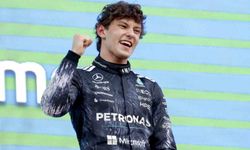 Formula 1'in Japonya Grand Prix'sinde kazanan Kimi Antonelli oldu