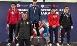 Güreşte Afyonkarahisar'ı 6 sporcu Türkiye şampiyonasında temsil edecek