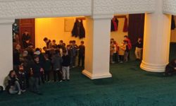 Hasköy'de Kadir Gecesi dualarla idrak edildi