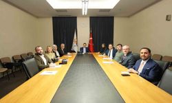 Hekimsen, Prof. Dr. Halit Yerebakan ile sağlık sisteminin geleceğini konuştu