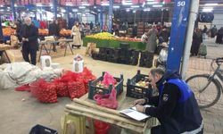 Karacabey'de Hal Müdürlüğü 2025'te tarım ticaretine yön verdi