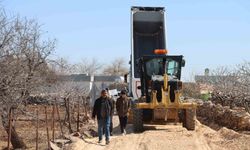 Karaköprü'de kırsal yollarda çalışmalar sürüyor