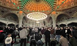 Kayseri'de Kadir Gecesi dualarla idrak edildi