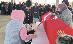 Kazada hayatını kaybeden uzman çavuş askeri törenle toprağa verildi