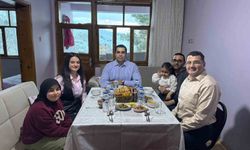 Kemah Kaymakamı Tutay ailesiyle iftar sofrasında buluştu