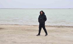 Kırşehir'de flamingolar fotoğraf tutkunlarının objektifine yansıdı