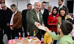 Kızılay 450 çocuğu gönül sofrasında buluşturdu