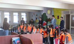 Köyceğiz'de minik kalpler kütüphane ile buluştu