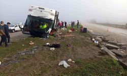 Kozan'da yolcu otobüsü devrildi: 2 ölü, 17 yaralı