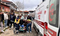 Kula'da yarım saat arayla iki kaza: 5 yaralı