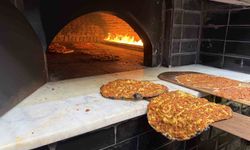 Lahmacun ustası 'Maçı kazanırsak bin lahmacun dağıtacağım' dedi, sözünü tuttu