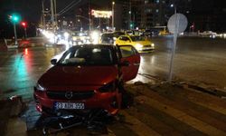 Malatya'da iki otomobil çarpıştı: 5 yaralı