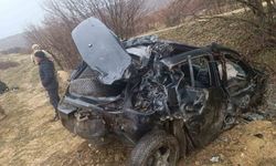 Mardin'de devrilen otomobilde 5 kişi yaralandı