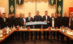 MHP'den Erzurumspor yönetimi ve taraftar gruplarına iftar programı