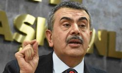 Milli Eğitim Bakanı Tekin: 'CHP'de olanları seyretmekten ülkem adına utanıyorum'
