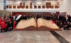 MTK Koleji'nin Fuaye Sergisi Resmi 12 Mart etkinliğine damga vurdu