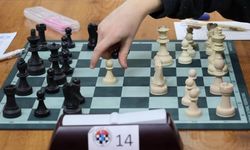 Okul Spor Faaliyetleri Satranç Küçükler İl Birinciliği Bilecik'te devam ediyor