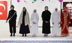 Şehit Recep Gündüz Anadolu İmam Hatip Lisesi'nden 8 Mart Dünya Kadınlar Günü programı