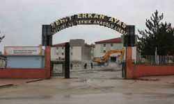 Suluova'da 40 yıllık okulun yerine mesleki eğitim üssü yapılıyor