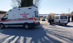 Tavşanlı'da otomobil ile motosiklet çarpıştı: 2 yaralı