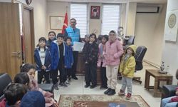 Tepebaşı'nda miniklerden Gazze'ye bağış