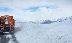 Tunceli'de 4 köy yolunda çalışmalar sürüyor