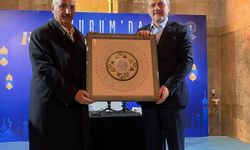 Türk İslam irfanının öncüsü Ahmet Yesevî'yi anlattı