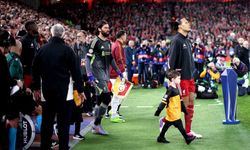 UEFA Şampiyonlar Ligi: Liverpool: 1 - Galatasaray: 0 (İlk yarı)