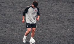 Ümraniye'de çakarlı araçla silahlı saldırı: 21 yaşındaki genç futbolcu hayatını kaybetti