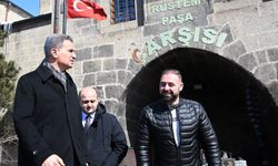 Vali Baruş; 'Taşhan el sanatlarını geleceğe taşıyor'