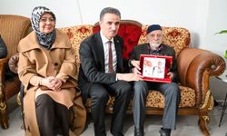 Vali Baruş'tan gaziye vefa