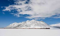 Van Gölü Ekspresi, Kirkor Dağı manzarasıyla görsel şölen sunuyor