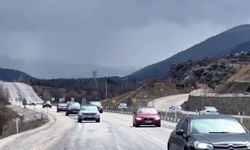 Yeni Konya Antalya kara yolunda bayram dönüşü yoğunluğu