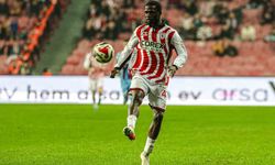 Yeni transfer Assoumou en az 8 hafta yok