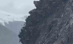 Yüksekova-Van kara yolunda korkutan görüntü