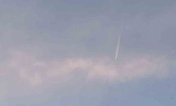 Yüksekova'da TSK'ya ait savaş uçaklarından devriye uçuşu