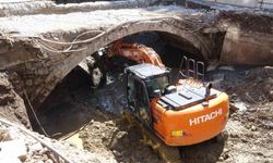 200 yıllık tarihi kemer köprü yol yapımı çalışmasında gün yüzüne çıktı