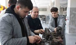 45 yaşında polislikten ayrılıp öğretmen oldu, emekliliğini 20 yıl uzattı