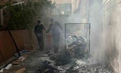 Adana'da polis ekiplerinin müdahalesi yangının büyümesini önledi