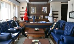 Afyonkarahisar Valisi Aktaş'tan Vali Kartal'a hayırlı olsun ziyareti