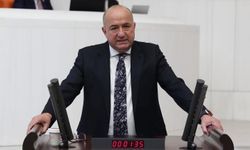 AK Partili Gider'den Özgür Özel'e: 'Boş ver sen köprüyü bedava yapmayı. Belediye başkanına talimat ver, suyu bedava da yapmasın, en azından ucuzlatsın'