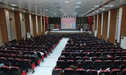 'Akif'in Diliyle Çanakkale' konulu konferans düzenlendi